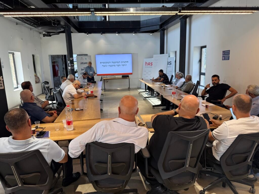 برنامج لقاءات منتخبي الجمهور في المثلث 3