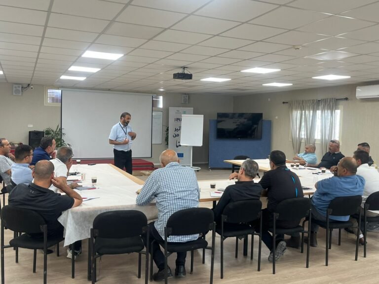 برنامج لقاءات منتخبي الجمهور في النقب